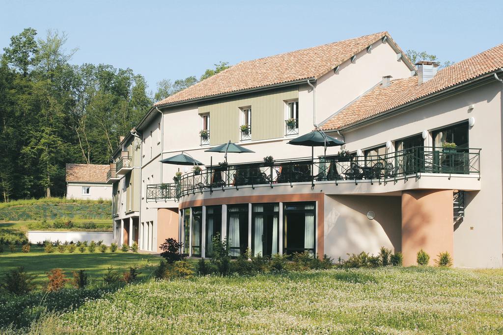 Logis Hotel - Restaurant Le Tulipier Vienne-le-Château Værelse billede
